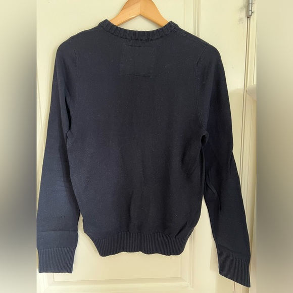 Abercrombie v-neck sweater (S) - Picture 2 of 2